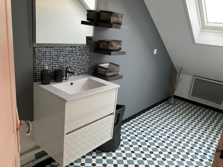 Ferienhaus 38 Maison Entiere,place De Parking Et Garage Pour Moto Velo A La Demande *