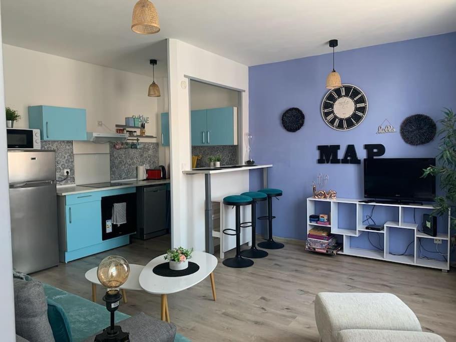 Ferienhaus 38 Maison Entiere,place De Parking Et Garage Pour Moto Velo A La Demande *