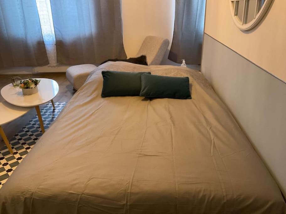 38 Maison Entiere,place De Parking Et Garage Pour Moto Velo A La Demande Ferienhaus *